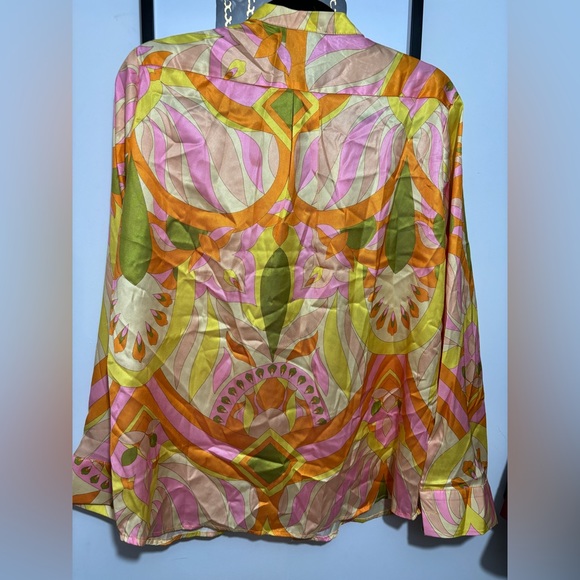 Two piece set - Picture 5 of 5